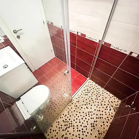 Sea View 2 Bedroom *