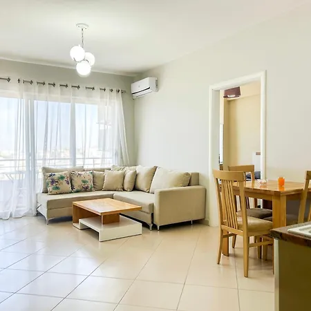 Sea View 2 Bedroom *