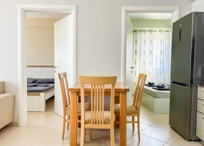 Sea View 2 Bedroom
