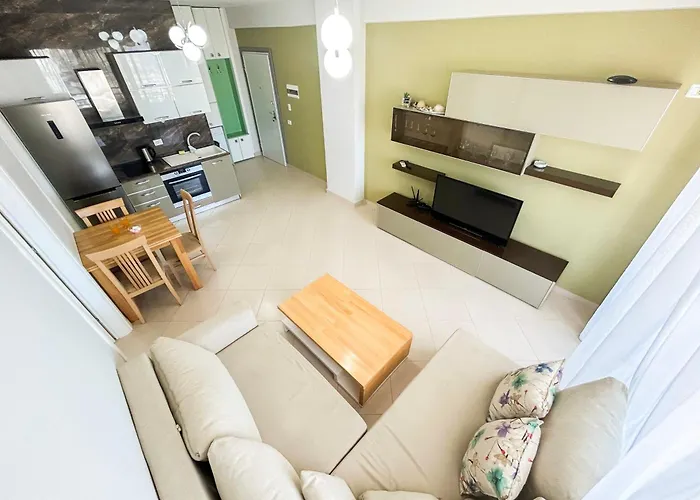 Sea View 2 Bedroom Apartment Durrës