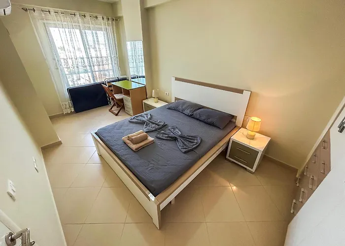 Sea View 2 Bedroom *